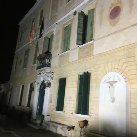 Villa Nani Mocenigo *